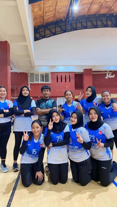 Kegiatan UKM Voli